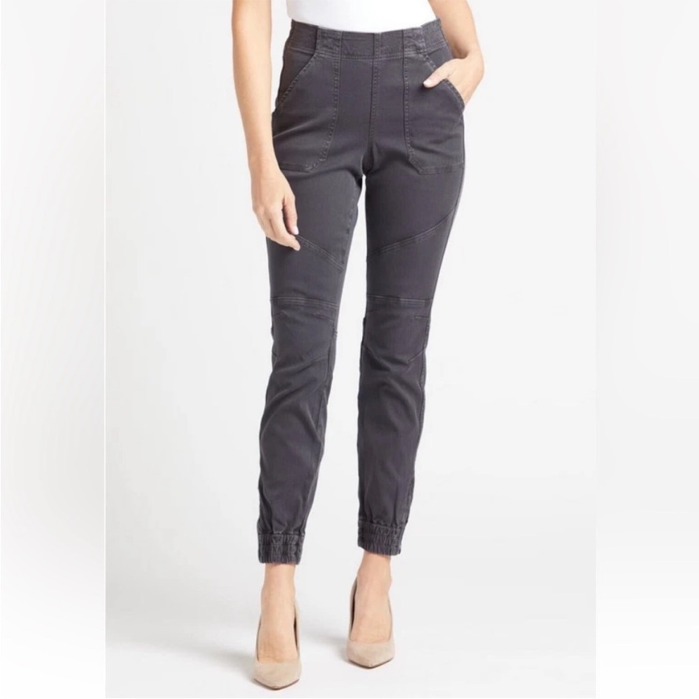 Spanx Stretch Twill Cargo Jogger pants Small